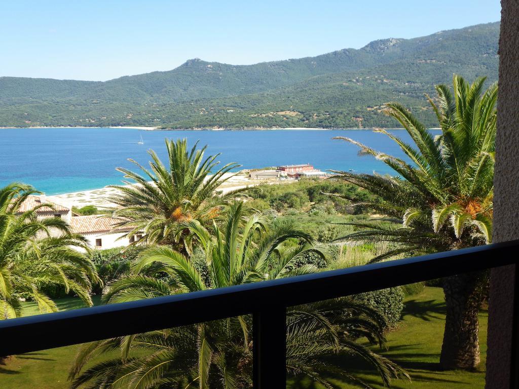 Marina Di Fiori Apartment Проприано Стая снимка
